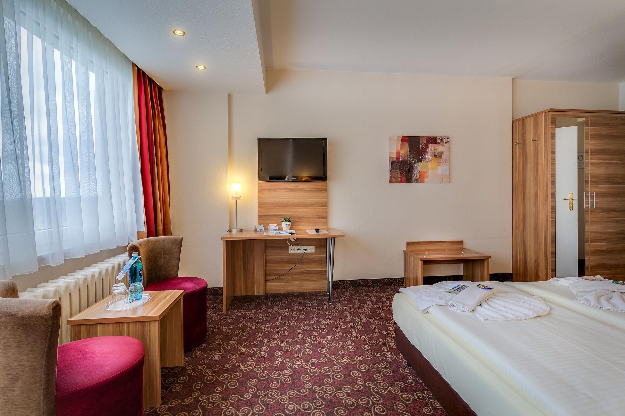 Ferien Hotel Rennsteigblick Friedrichroda Kültér fotó