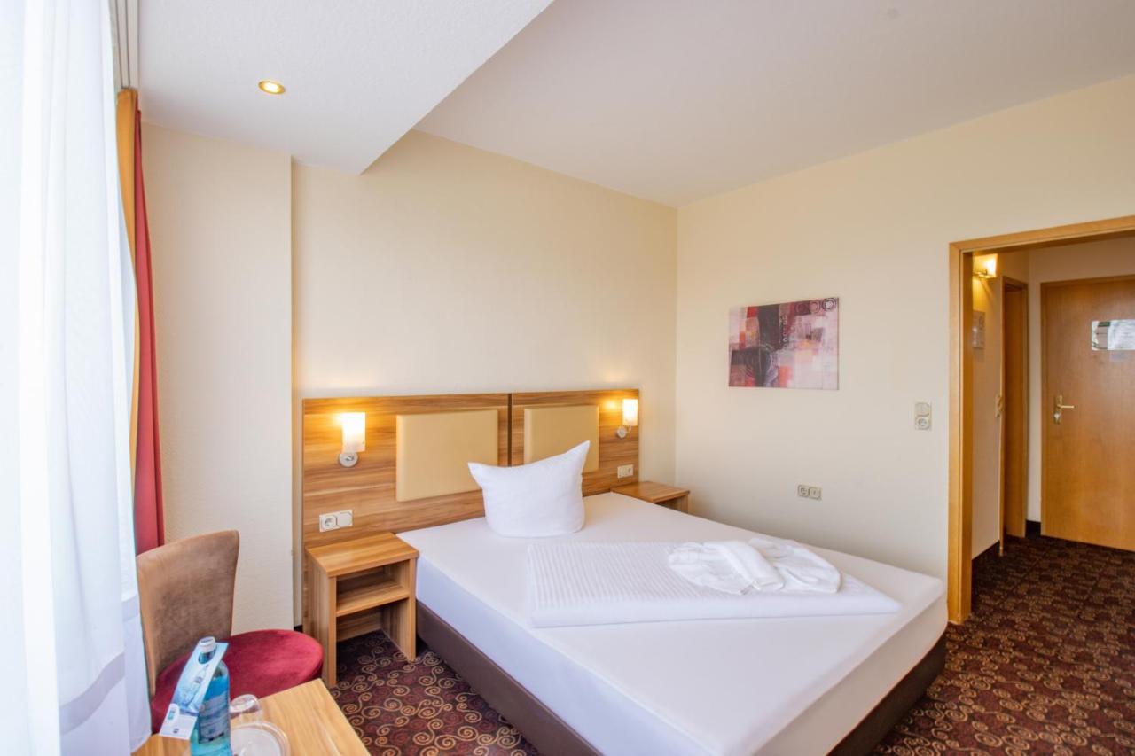 Ferien Hotel Rennsteigblick Friedrichroda Kültér fotó