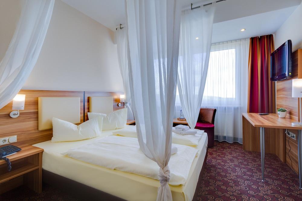 Ferien Hotel Rennsteigblick Friedrichroda Kültér fotó